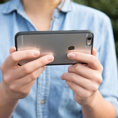 iPhone 6/6S Capa Reveal Griffin