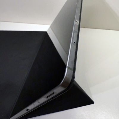 Samsung Galaxy Tab S9 FE+ 12.4” Wi-Fi 128GB - Graphite + S Pen + Samsung Folio (Seminovo) Samsung Galaxy Tab S9 FE+ 12.4” Wi-Fi 128GB - Graphite + S Pen + Samsung Folio (Seminovo)