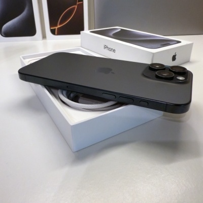 iPhone 15 Pro | 15 Pro Max