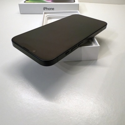 Apple iPhone 14 - Meia-noite (Seminovo)