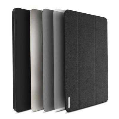 Capas protetoras para tablet em várias cores e texturas diferentes