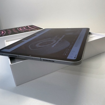 iPad Pro 11'' M2 (4.ª geração|2022) Wi-Fi + Cellular 128GB - Space Gray (Seminovo)