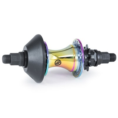 Cubos de bicicleta metálicos iridescentes com peças pretas