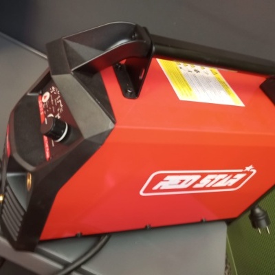 Equipamento RedStar TIG PRO 200 HF Pulse
