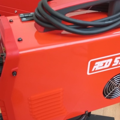 Equipamento MIG RedStar MINI MIG 200 MMA