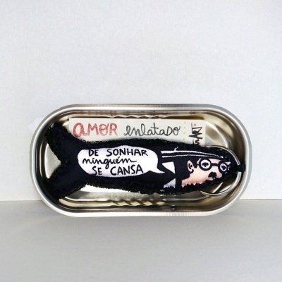 AMOR ENLATADO FERNANDO PESSOA