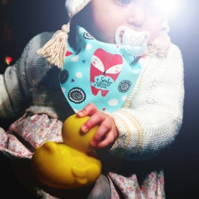 Lenço/ Babete de rua MOFI