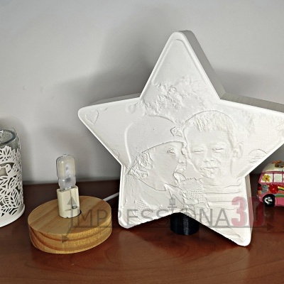 Candeeiro&#x20;Estrela&#x20;Bal&#x00E3;o&#x20;&#x28;ilumina&#x00E7;&#x00E3;o&#x20;220V&#x29;