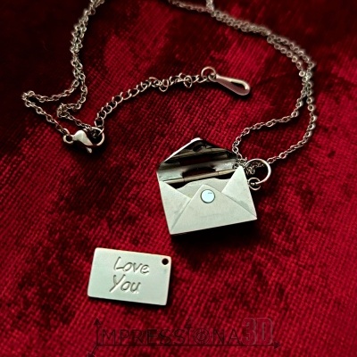 Colar&#x20;com&#x20;pendente&#x20;Envelope