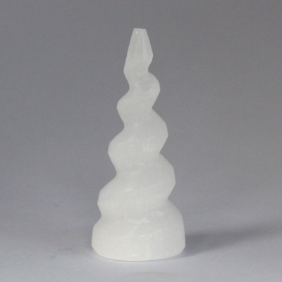 Torre de Chifre Unicórnio espiral Selenite 10cm