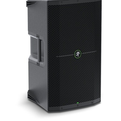 Coluna de som preta com grelha de malha e pegas laterais