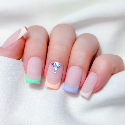 Cristais Para Unhas INOCOS Branco e Prata Holográfico