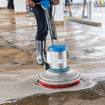 Cera anti-derrapente para pavimentos - CERBRIL Cera anti-derrapente para pavimentos - CERBRIL