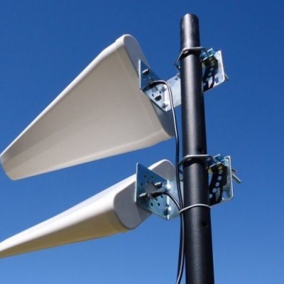 Antenas 4G ANTLOGP_9 dBi