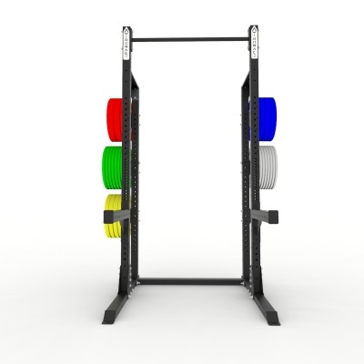 estrutura metálica preta para levantamento de pesos com anilhas coloridas
