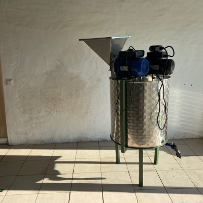 Lagar de Azeite de Capachos Completo