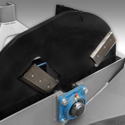 Trirurador de Ramos BX 92 RS