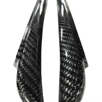 BMW E30 PESTANAS Frontal Fibra de Carbono