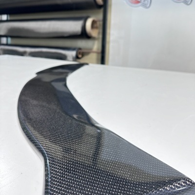 BMW Lip Frontal  E80´s e E46 (CARBONFIBER)