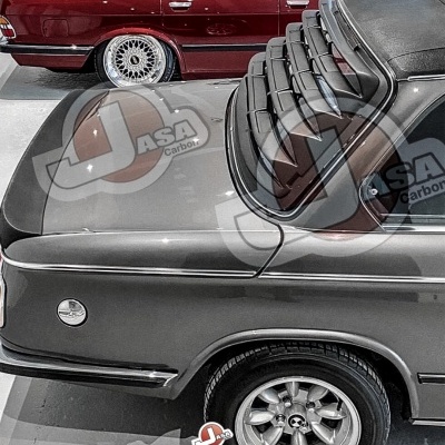 BMW 2002 Persiana Traseira