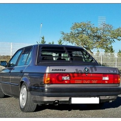 BMW E30 Persiana Traseira -  LOUVER