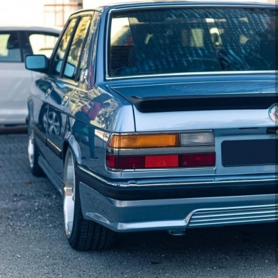 BMW E28  LIP Traseiro BBS