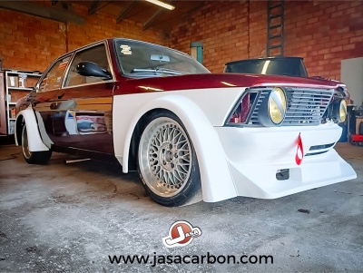 BMW E21 BODY kit fenders Group 2
