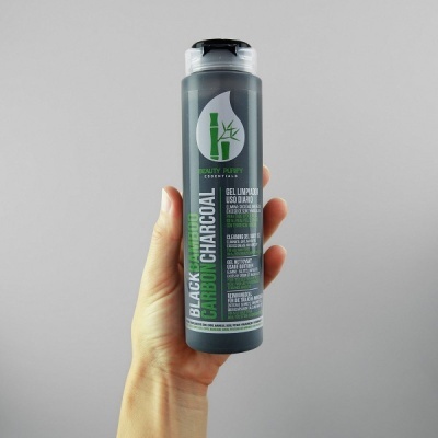 GEL DE LIMPEZA COM CARVÃO DE BLACK BAMBOO BEAUTY PURIFY ESSENTIALS 200ML