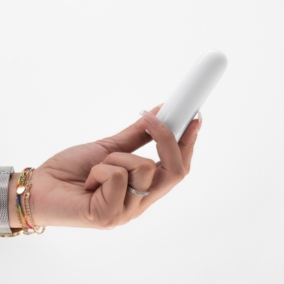 QUACKERS BALA VIBRATÓRIA RECARREGÁVEL POR USB BRANCA CRUSHIOUS