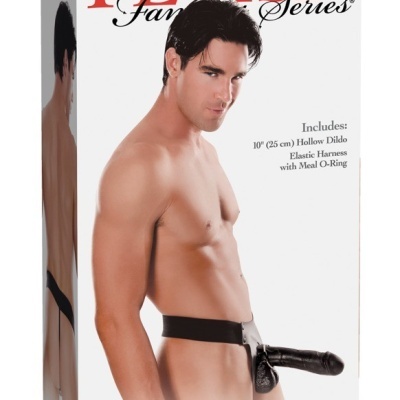 Embalagem de strap-on oco preto com arnês elástico da série Fetish Fantasy.