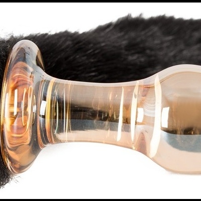 PLUG ANAL EM VIDRO COM CAUDA PRETA