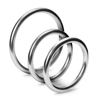 METALEROS CONJUNTO DE 3 ANÉIS PENIANOS EM METAL CRUSHIOUS