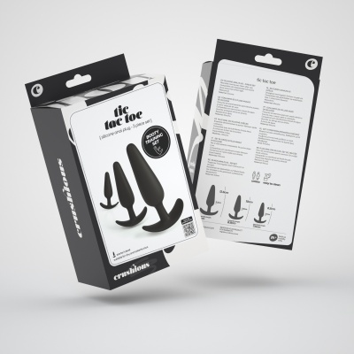 Embalagens pretas e brancas com plugues anais e texto 'tic toe toe' e 'smooth yet firm'