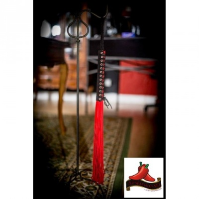 Chicote em couro sintético