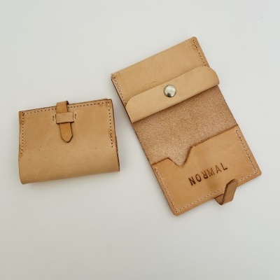 Carteira em pele/Leather wallet