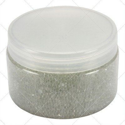 Frasco redondo transparente com pequenas esferas cinzentas