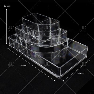 Organizador transparente em acrílico com três compartimentos e medidas indicadas