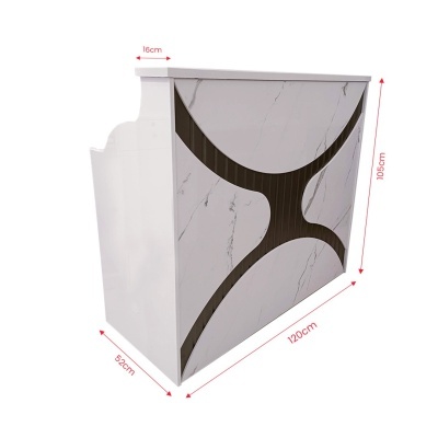 Balcão branco com painel frontal decorativo cinza claro e castanho