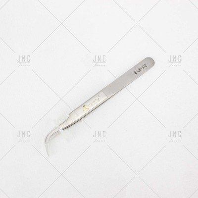 Pinça metálica prateada com ponta curva e texto E-UP102