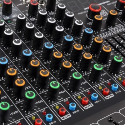 Mesa de Mistura Amplificada 12 Canais 1400W c/ USB/MP3/BLUETOOTH - Power Dynamics