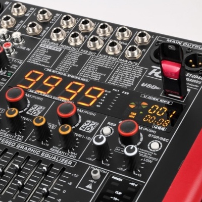 Mesa de Mistura Amplificada 12 Canais 1400W c/ USB/MP3/BLUETOOTH - Power Dynamics