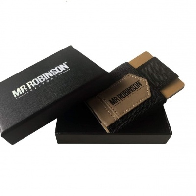Porta cartões, MR. ROBINSON Belfort, cor castanho.