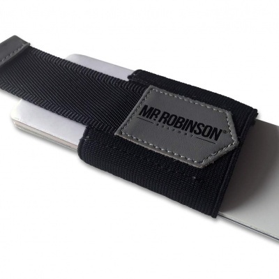 Porta cartões, MR. ROBINSON Belfort, cor cinza.