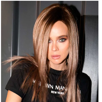 Peruca de cabelo sintético "Nolan" da coleção René of Paris.