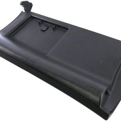 Tampa preto com encaixes laterais e gancho central