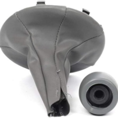 Selim de bicicleta cinza claro com tubo cilíndrico cinza e preto