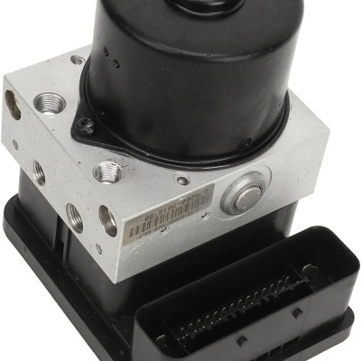 Unidade ABS automóvel metálica e plástica com conector elétrico