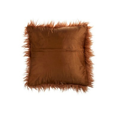 Almofada castanha com franjas felpudas