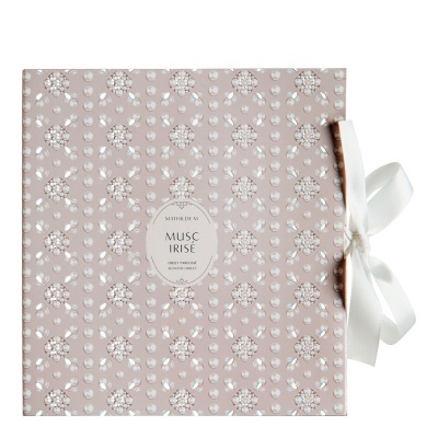 Presépio em Gesso Perfumado Fête Nacrée Mathilde M. Presépio em Gesso Perfumado Fête Nacrée Mathilde M.