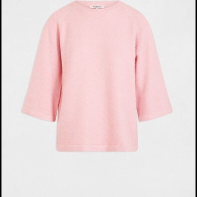 delia jumper